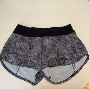 Lululemon Speed Up shorts 4-inch inseam